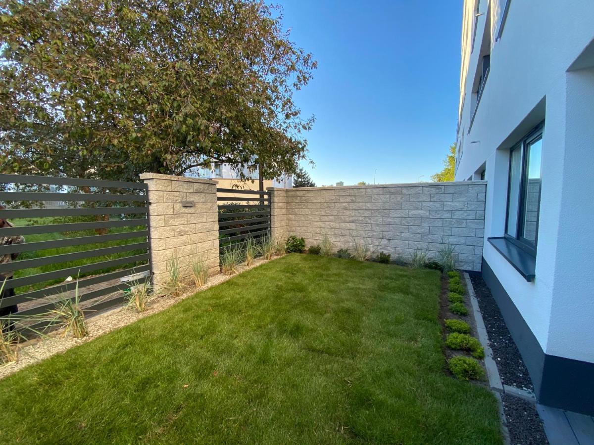 Apart111 - Garden * Kołobrzeg