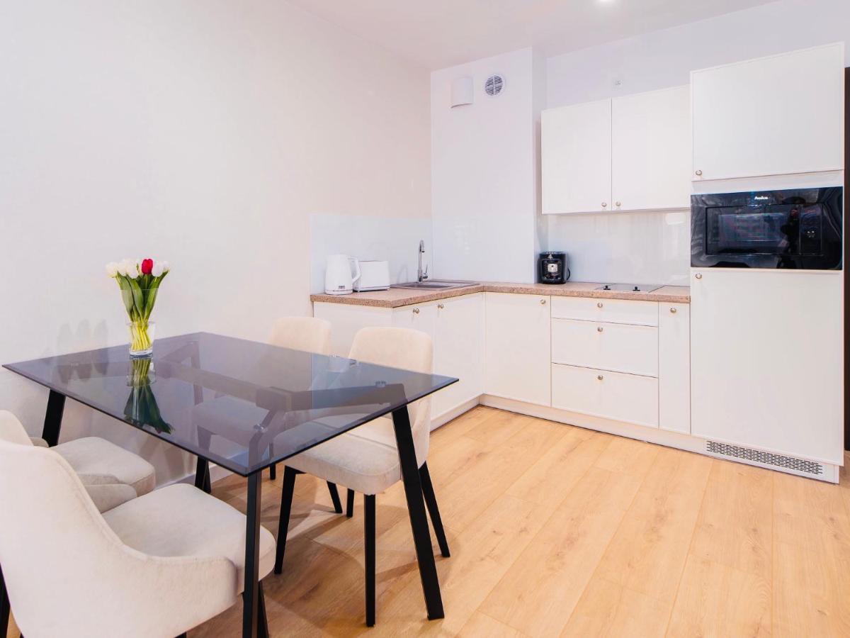 Apart111 - Garden Apartment Kolobrzeg