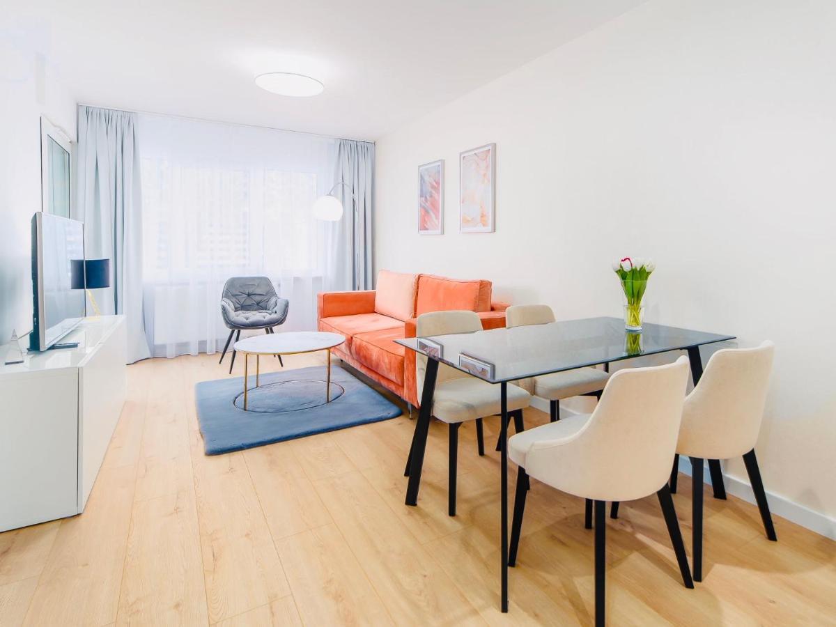 Apart111 - Garden Apartment *