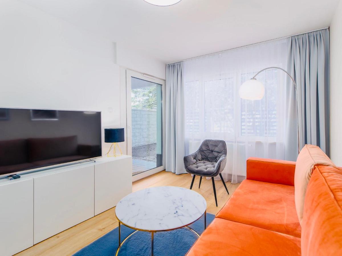 Apartment Apart111 - Garden *